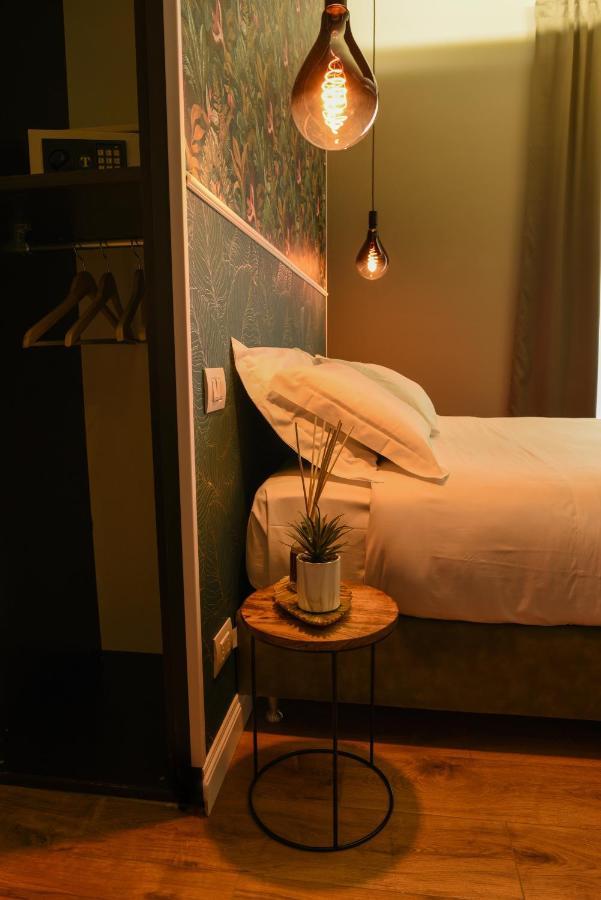 ローマ イル コルソ Bed & Breakfast エクステリア 写真